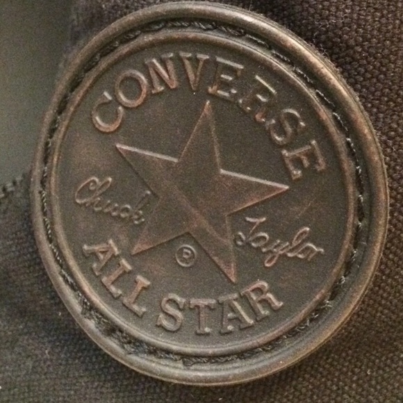 Black on black Knee high converse sneakers no pink laces just black - Picture 4 of 4